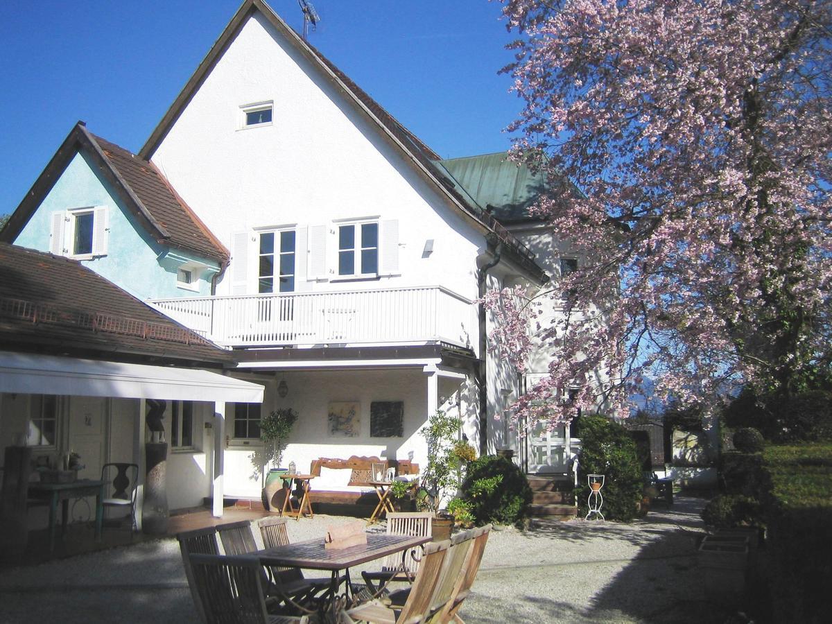 Am Eichholz Galerie & Art-Hotel Murnau am Staffelsee Exterior photo